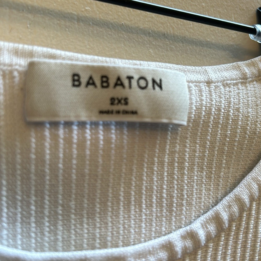Babaton White Sculpt Crop Racerback Ribbed Tank Top - Picture 6 of 8